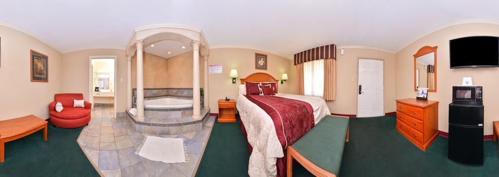 Americas Best Value Inn Lubbock East Bagian luar foto